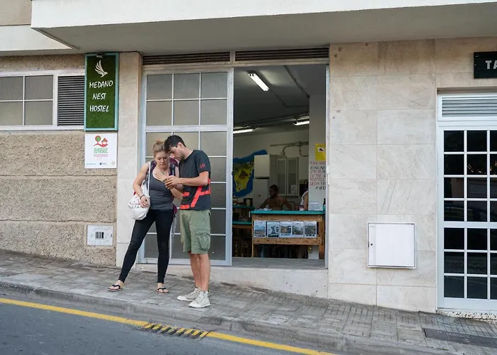 Medano Nest Hostal *